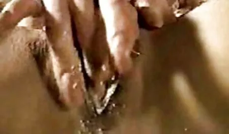 Ông đã đẩy anh ta xuống xnxx học sinh nhật bản cổ họng của mình, vì vậy sâu đó, đôi mắt mở ra trong trán