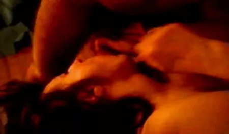 Tóc sex nhật bản hoc sinh vàng, chân