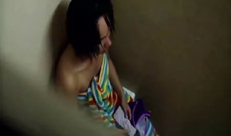 Tôi có trên bốn chân, và nó sex nhat ban hoc sinh lên mông.