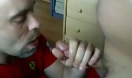 Sâu phim sex nhat ban hoc sinh bằng miệng