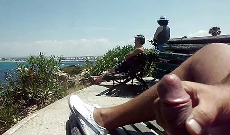 Người vợ là đã sẵn sàng để chết tiệt bằng hoc sinh nhat ban thu dam mọi cách.