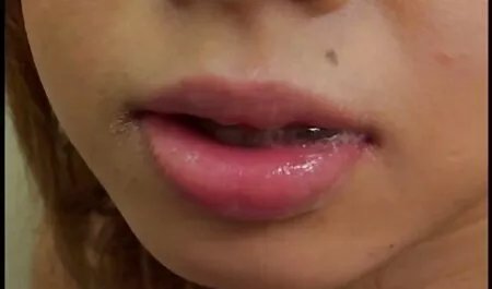 Vanessa vô phim xec hoc sinh nhat ban độ