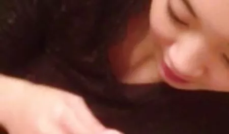 Cho anh ta một ấm cúng hậu môn, nhưng cho tôi sex hoc sinh nhat ban khong che đau chuyến đi đến phòng tắm và một sưng hậu môn.